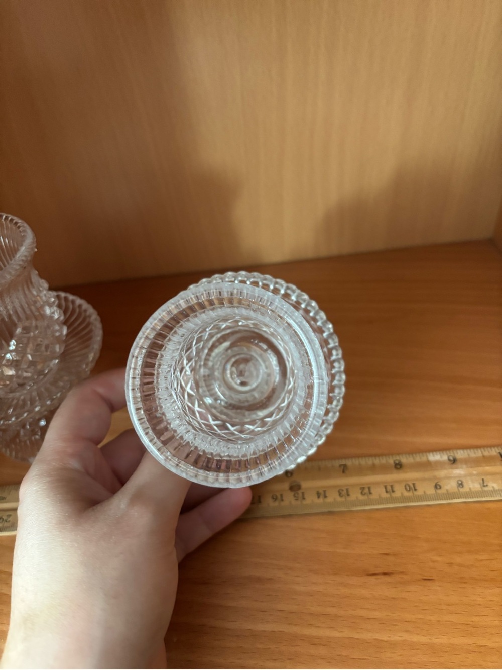 PartyLite Vintage Crystal Diamond Quilt Votive Candle Holders Set of 2 - Picture 3 of 4